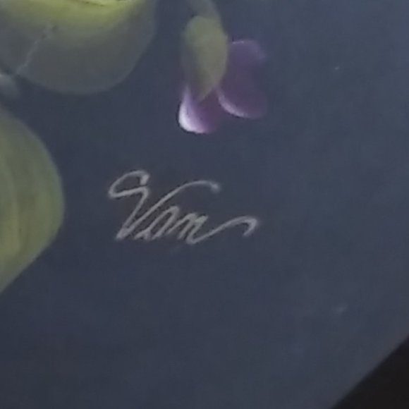 Hand-Painted Black Toleware Tray Florals pierced decorative Rim Signed Van - Picture 3 of 15